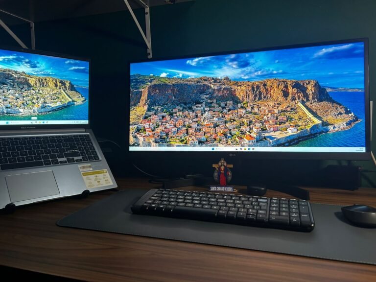 O melhor mousepad grande custo-benefício que já comprei: Review do Desk Pad em Couro